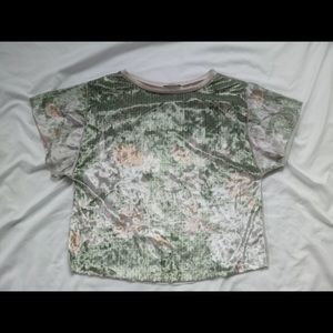 Velveteen flower blouse